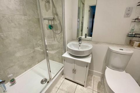 1 Armstrong Road, Luton, LU2 0FU