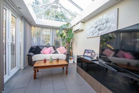 24 Barton Grove, Kedington, Haverhill, CB9 7PT