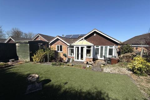 3 bedroom bungalow for sale, Mayflower Drive, Rugeley