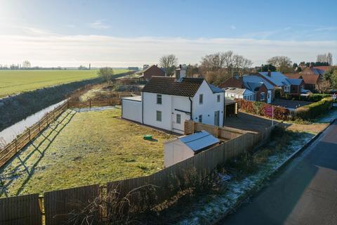 3 bedroom detached house for sale, Main Road, Holbeach Drove, Spalding, Lincolnshire, PE12