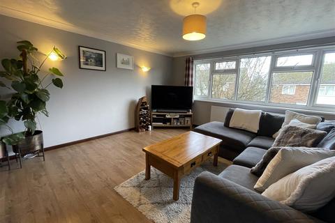 2 bedroom maisonette for sale, Lea Road, Sonning Common Reading RG4