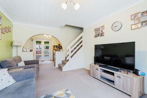 3 bedroom detached house for sale, Warwick Court, Kettering NN15