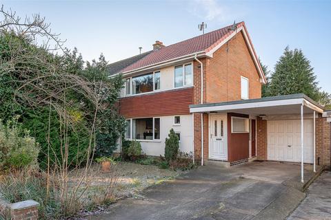 41 Allington Drive, York, YO31 0NL