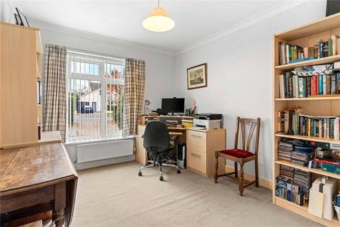 25 Porson Road, Cambridge, CB2 8ET