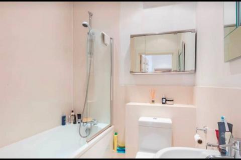 1 bedroom flat for sale, Aston Mews, Kensal Rise, London, W10