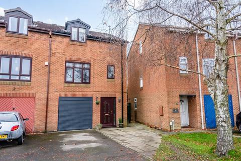 4 bedroom semi-detached house for sale, Ebsay Drive, York