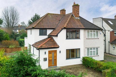 4 bedroom semi-detached house for sale, Bushey Avenue, Orpington BR5