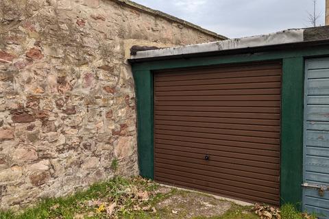 Garage to rent, Salisbury Road, Edinburgh EH16