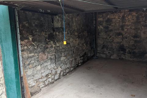 Garage to rent, Salisbury Road, Edinburgh EH16