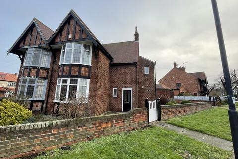 3 bedroom semi-detached house for sale, Relton Terrace, Monkseaton, Whitley Bay, NE25 8DZ