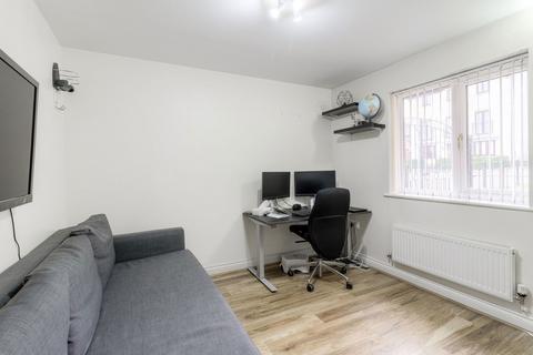 17 Abbotsbury, Westcroft, Milton Keynes, MK4 4EY
