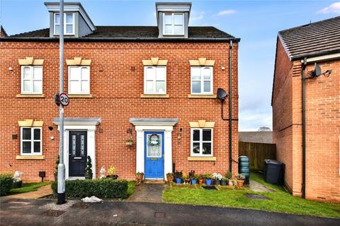 3 bedroom townhouse for sale, Meadow Side Road, East Ardsley, Wakefield