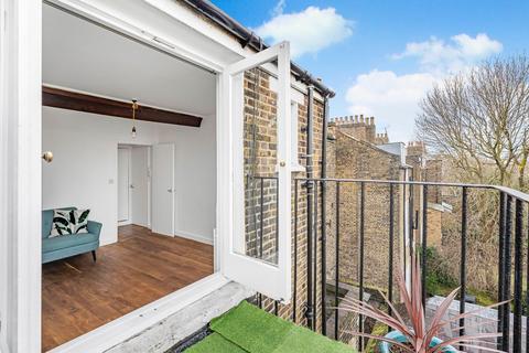 1 bedroom flat for sale, De Crespigny Park, London, SE5