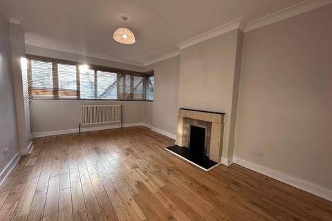 2 bedroom flat to rent, Herne Hill, London