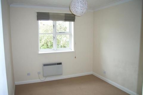 1 bedroom apartment to rent, Mangles Road, Guildford GU1