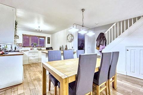 19 Ashton Rise, Peterlee, SR8 5NB
