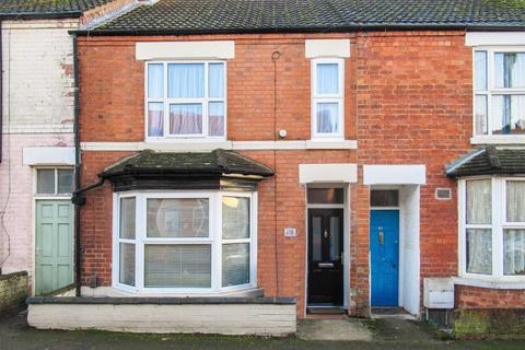 2 bedroom terraced house to rent, Roberts Street, Rushden NN10