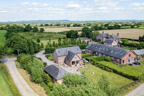 4 bedroom barn conversion for sale, Wrexham Road, Wrexham LL13