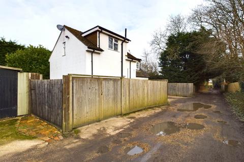 3 bedroom semi-detached house for sale, Westwick Close, Pancake Lane, Leverstock Green