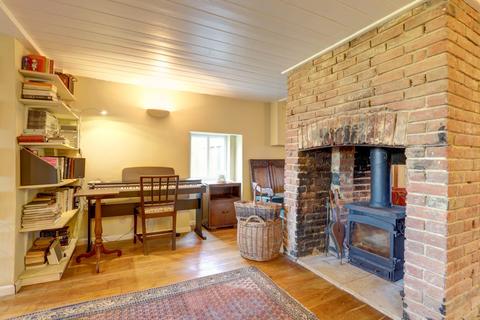 3 bedroom cottage for sale, Winterborne Kingston