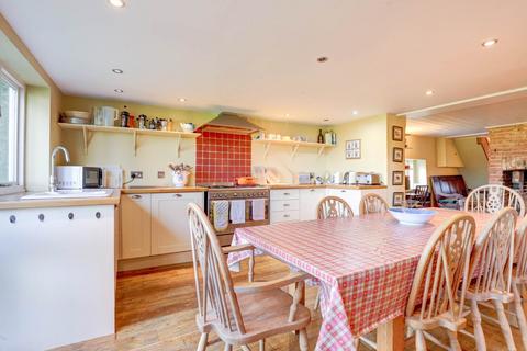 3 bedroom cottage for sale, Winterborne Kingston