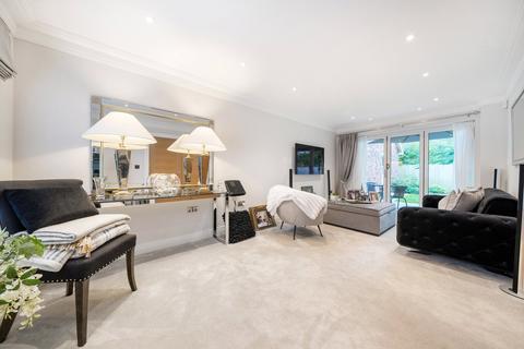 undefined, Walnut Tree Gardens, West Horsley, KT24