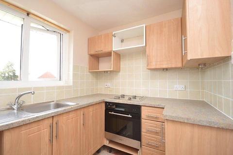 2 bedroom apartment to rent, Littlecroft, South Woodham Ferrers, Essex, CM3