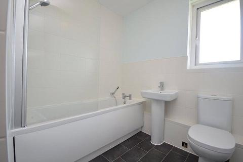 2 bedroom apartment to rent, Littlecroft, South Woodham Ferrers, Essex, CM3