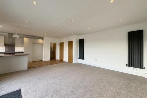 3 bedroom penthouse to rent, 5-7 Springfield Road, Newquay TR7