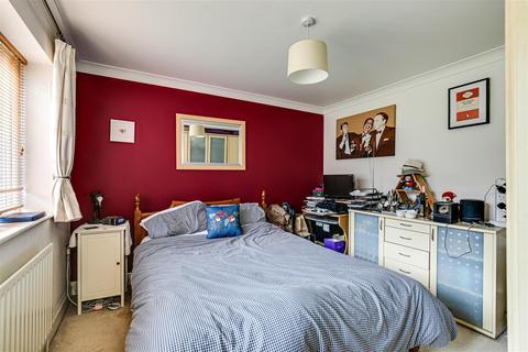 5 Sopwith Close, Biggin Hill, Westerham, TN16 3UW