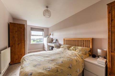 32 Tanners Close, Crayford, Dartford, DA1 4FF