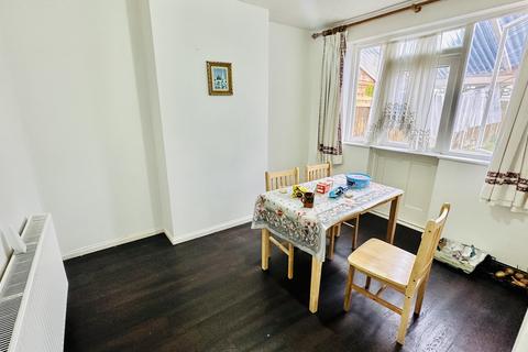 3 bedroom terraced house to rent, BEAUTIFUL 3 BED HOUSE | AVAILABLE 18 JAN, London E10