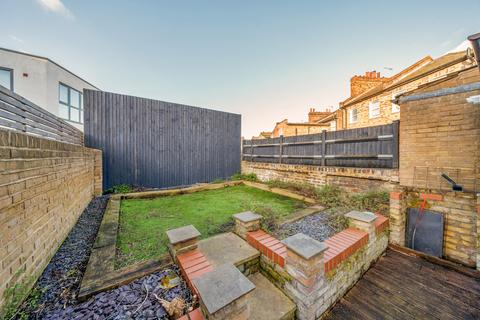 3 bedroom end of terrace house for sale, Elswick Road, Lewisham, London