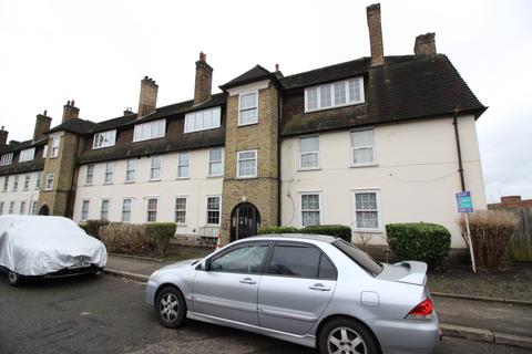 2 bedroom flat to rent, Green Lane, Morden SM4