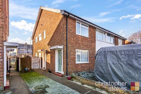 2 bedroom maisonette for sale, Ousden Close, Cheshunt, Waltham Cross, Hertfordshire, EN8 9RQ