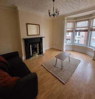 2 bedroom flat to rent, St. Vincent Street, South Shields