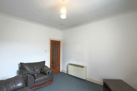 2 bedroom flat to rent, Malcolm Street, Dundee, DD4