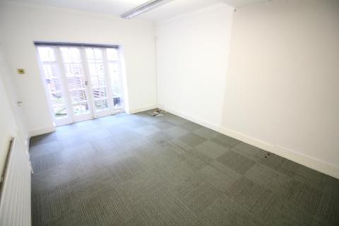 Property to rent, High Street, Uxbridge