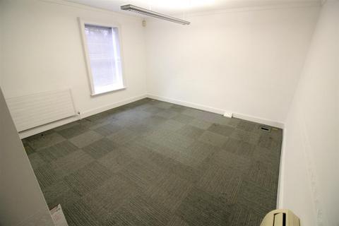 Property to rent, High Street, Uxbridge