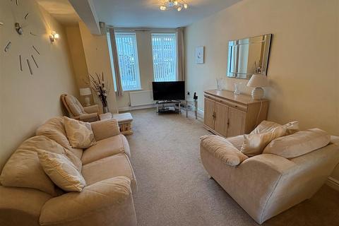 2 bedroom apartment for sale, Halls Of Freedom, Nelson Street, Queensbury, Bradford