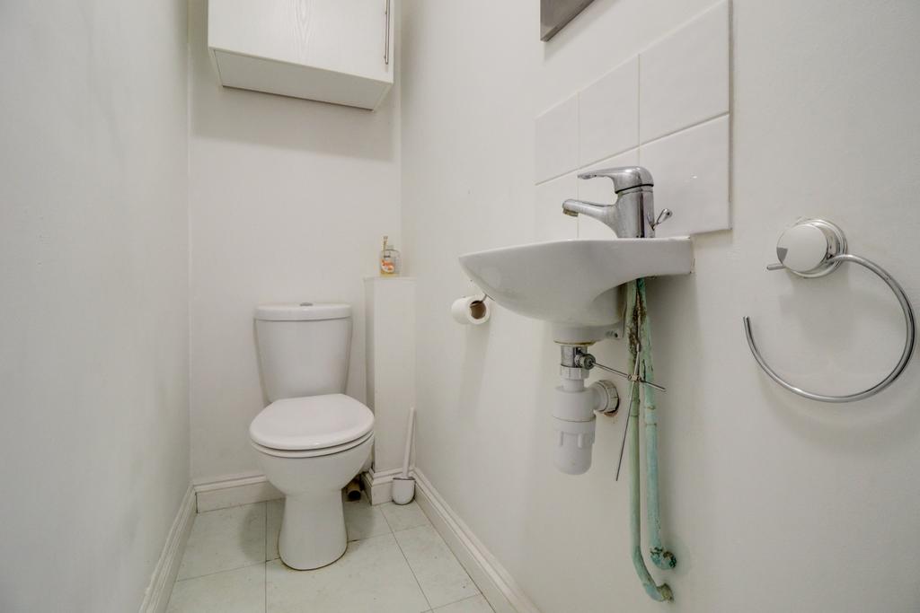 Wc 2