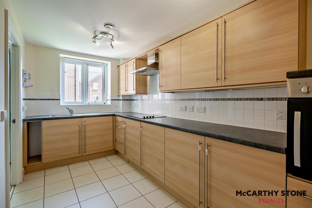 8587040-interior12-800.jpg