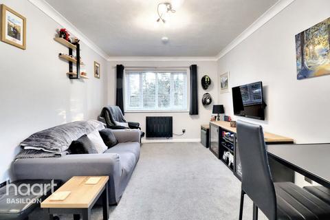 1 bedroom apartment for sale, Copperfields, Basildon