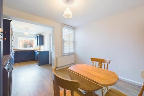 3 bedroom terraced house to rent, Rose Cottage, 25 Merton Road, Malvern