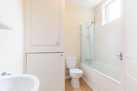 1 bedroom flat to rent, Stockwell Road, Stockwell, London, SW9