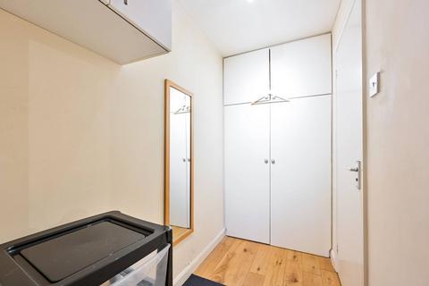 28 Spencer Mews, London, W6 8PB