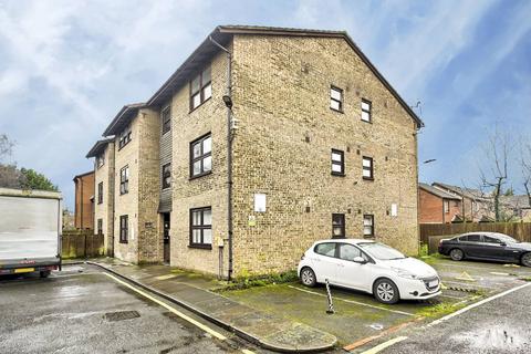28 Spencer Mews, London, W6 8PB