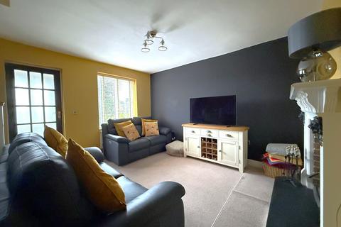 2 bedroom detached house for sale, Holm View, Munns Lane, Hartlip