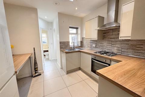 2 bedroom terraced house for sale, Gough Road, London