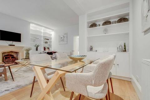 2 bedroom flat for sale, Rosary Gardens, South Kensington, London, SW7